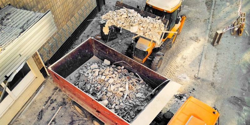 Извозване на строителни отпадъци